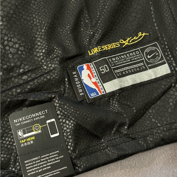 Kobe Bryant Mamba Lakers Jersey - Picture 3 of 12